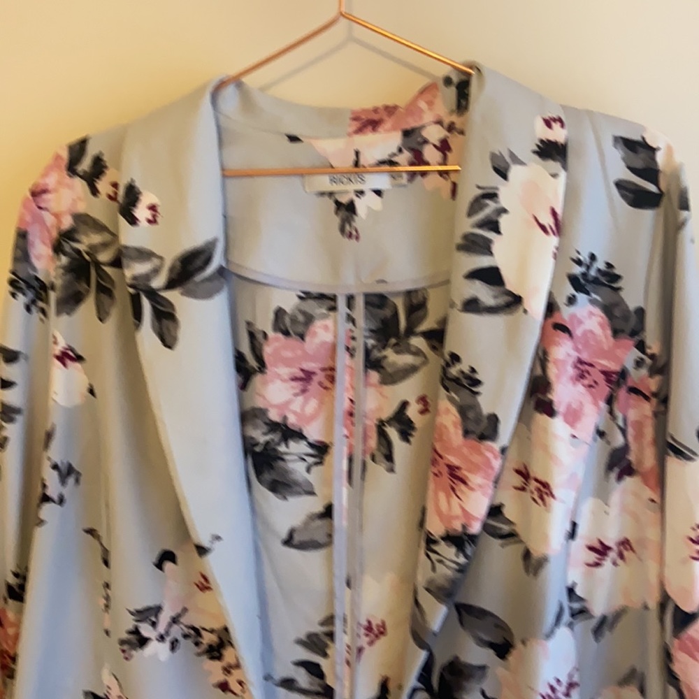 Light summer jacket - Picture 2 of 5